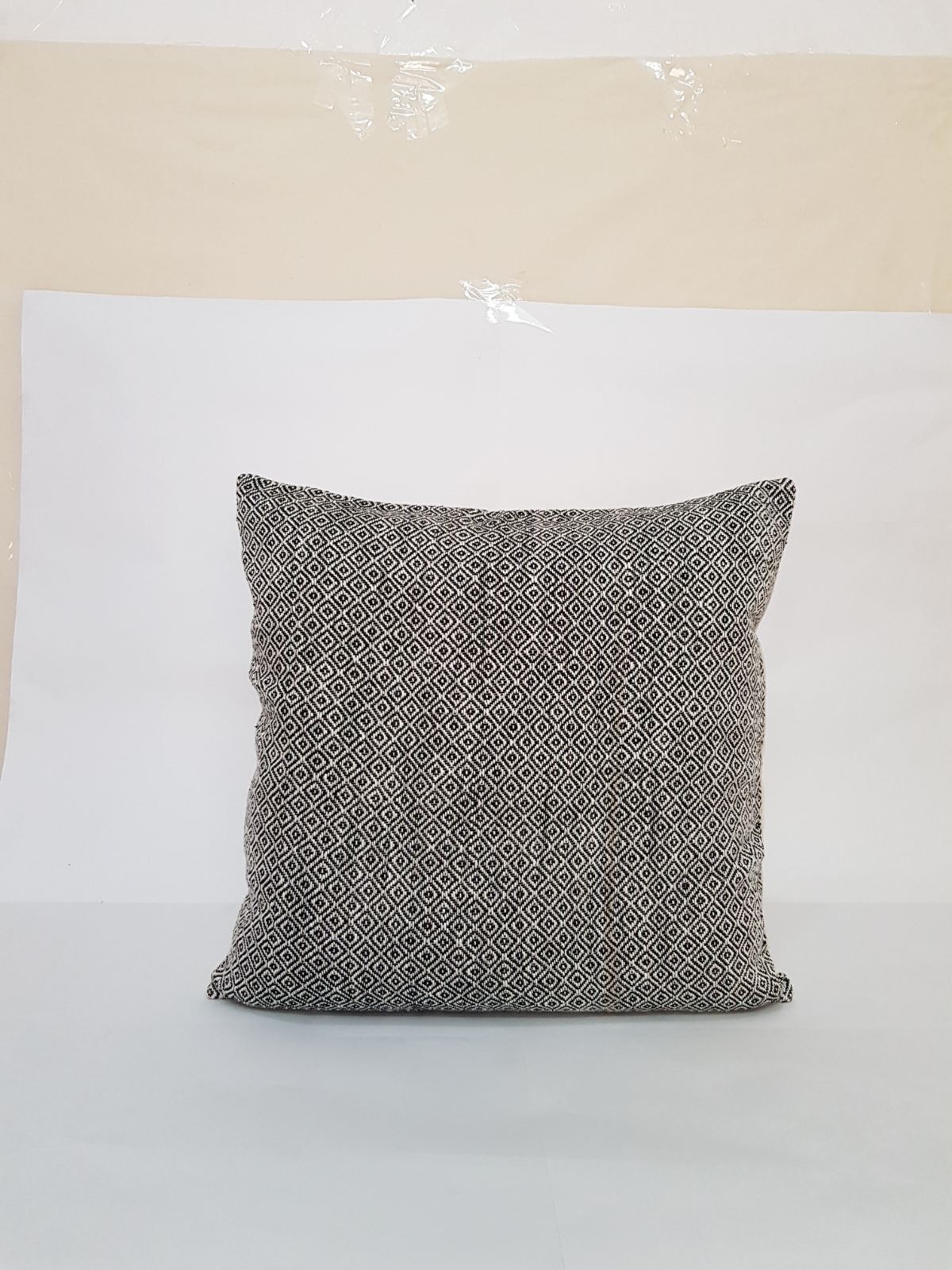 Banana Diamond pattern cushion