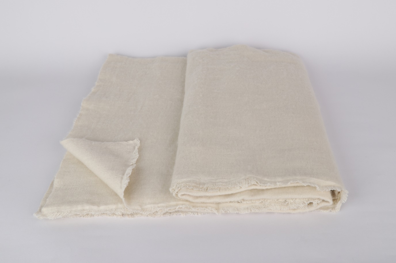 Hand-Woven Throw (6123002)